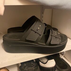 CROCS Black Buckle Platform Slides